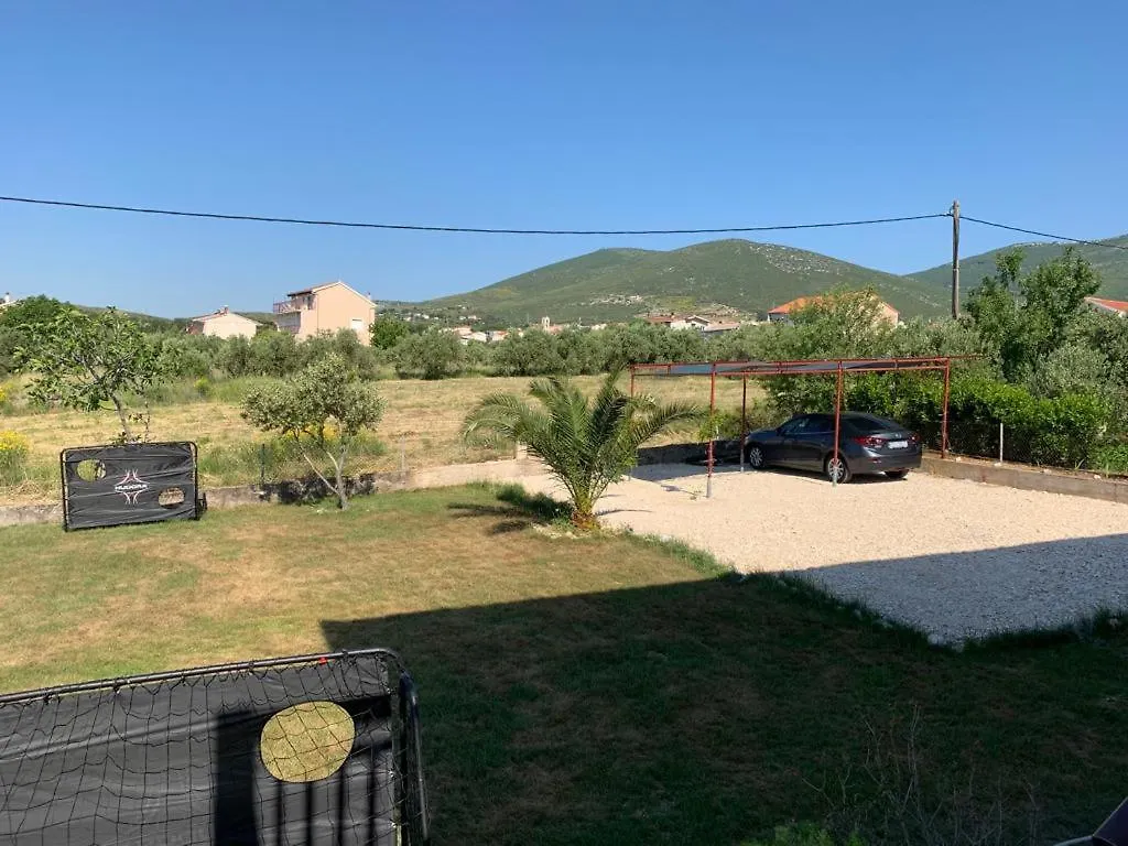 Apartment Juric Kastel Novi